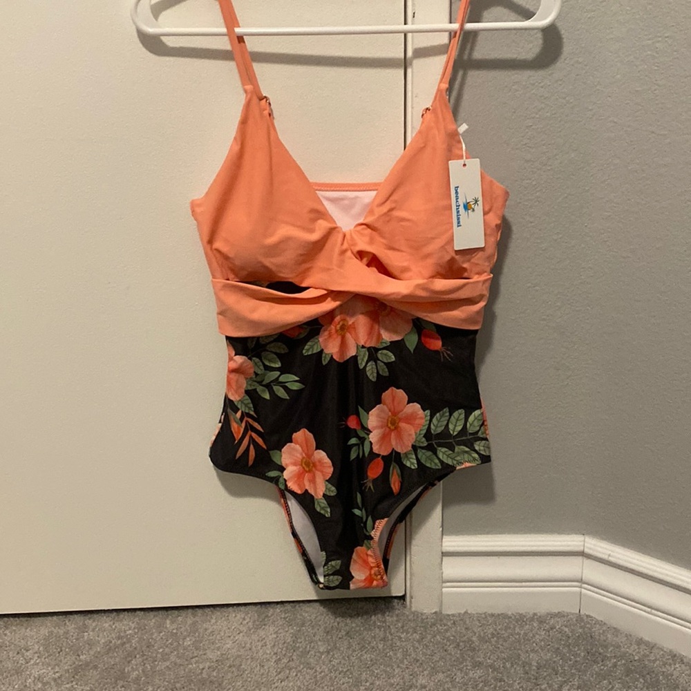Beachsissi One Piece Medium Coral & Gray flower Bathing Suit.